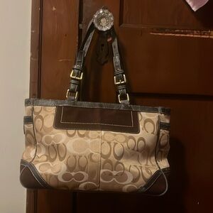 Vintage brown coach purse